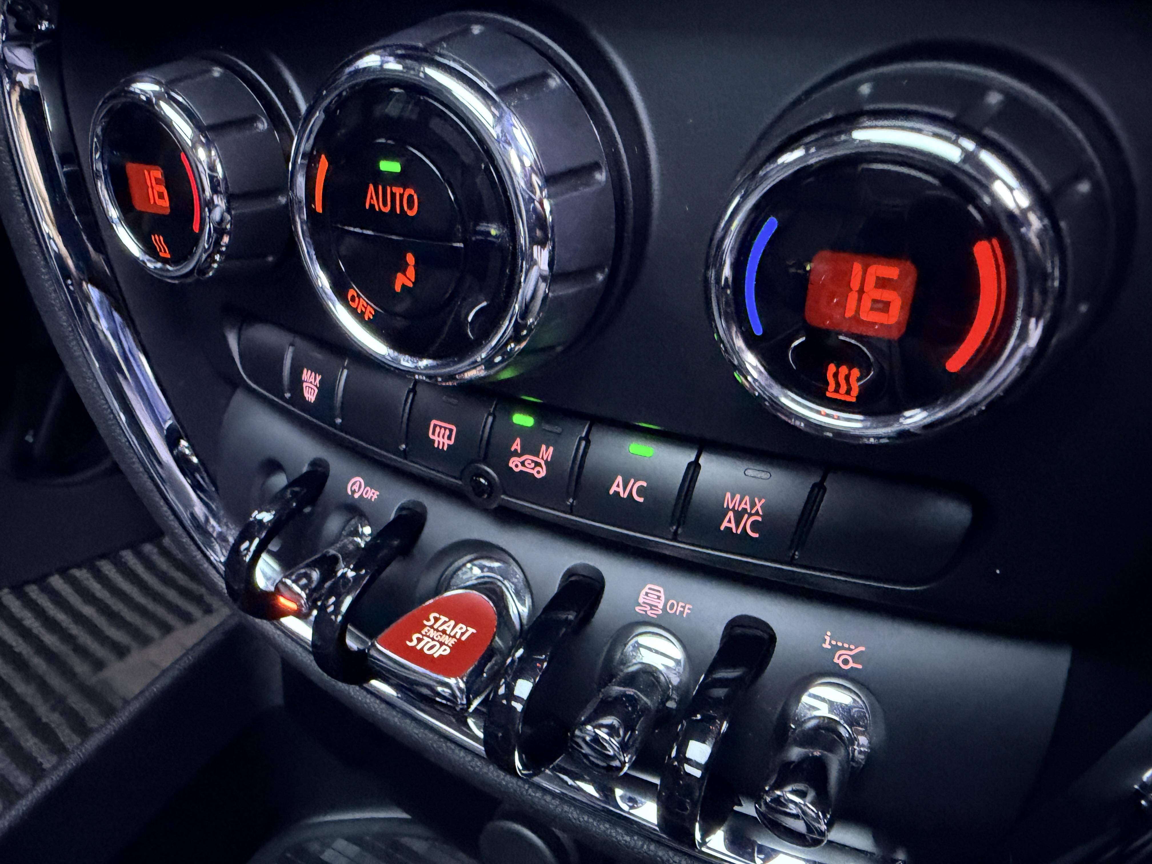 Mini Clubman 2016 thumb 11