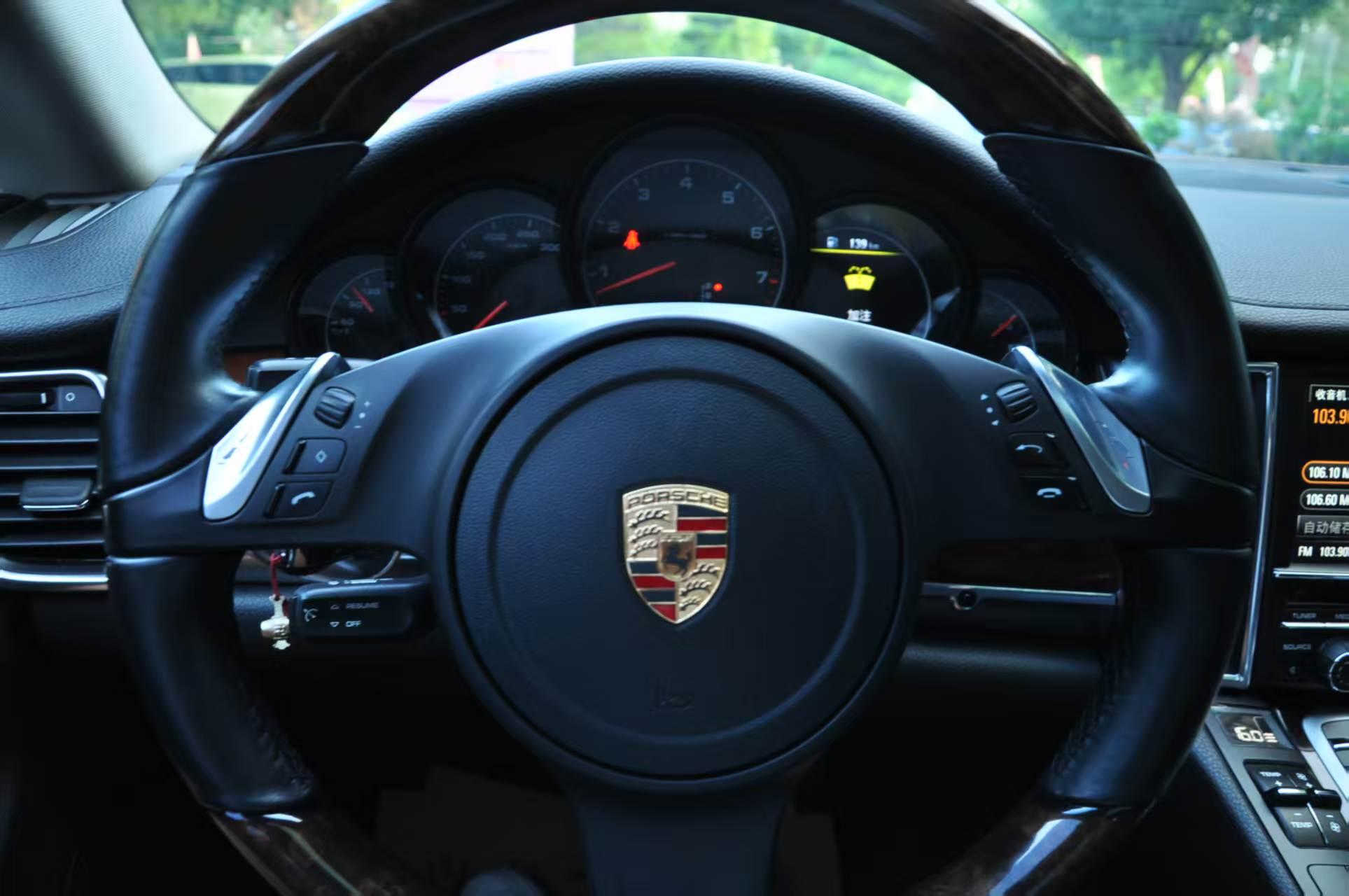 Porsche Panamera 2013 thumb 11