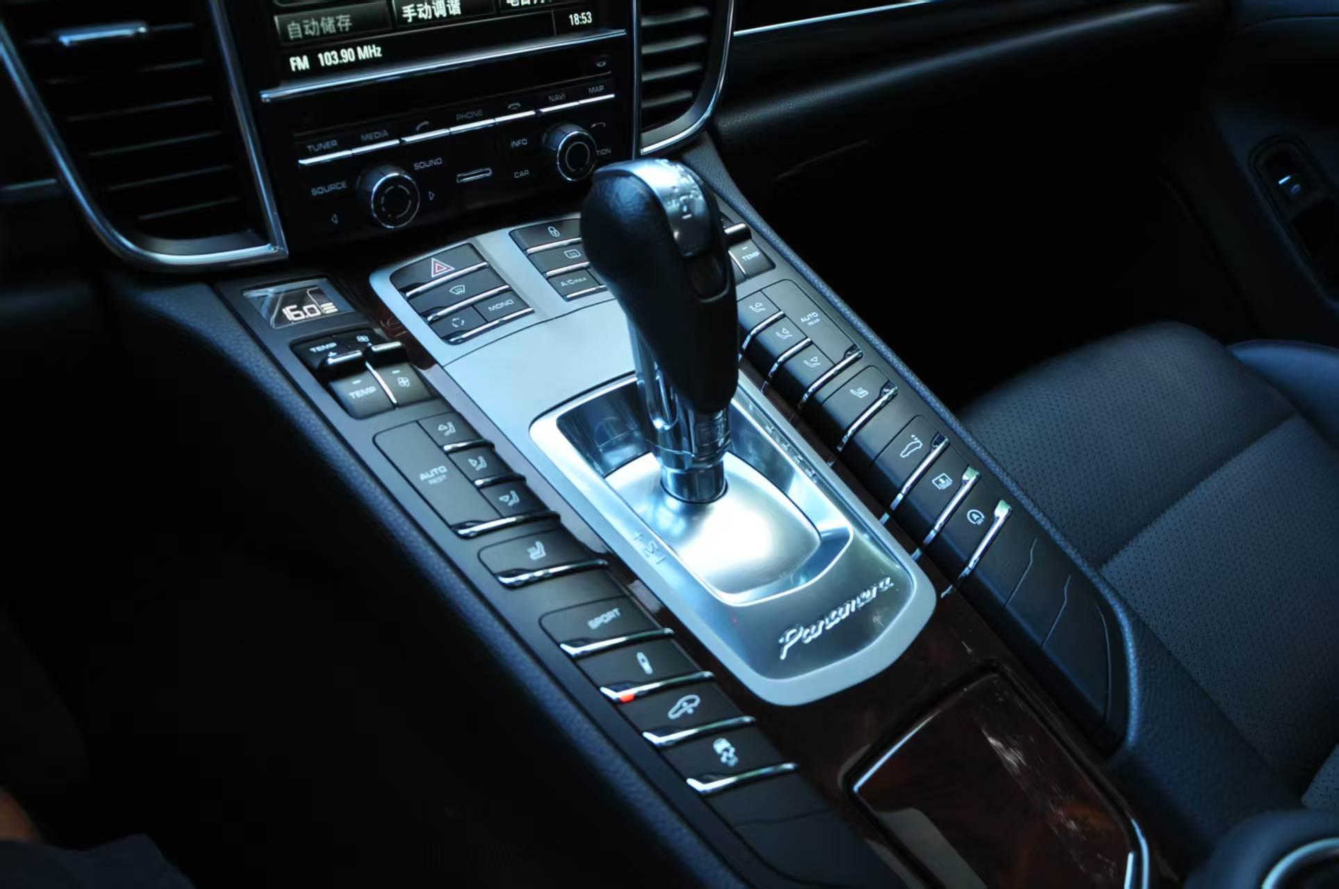 Porsche Panamera 2013 thumb 12