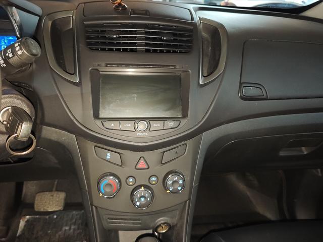 Chevrolet Tracker 2016 thumb 3