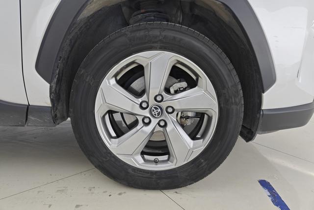 Toyota RAV4 2022 thumb 7