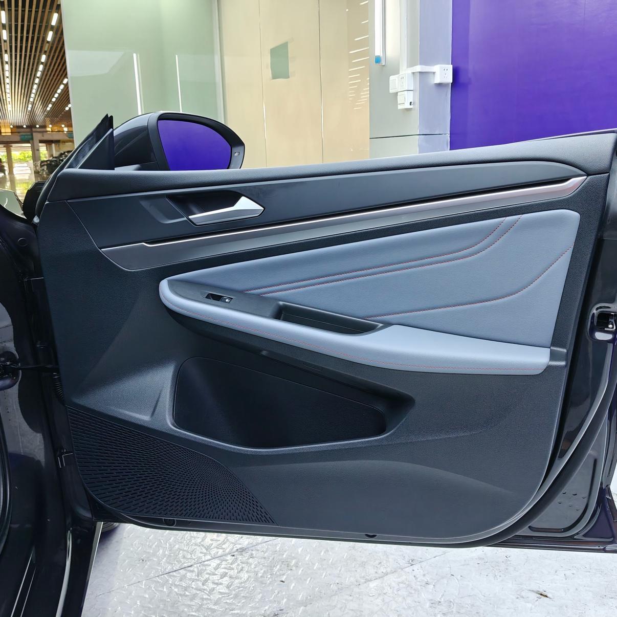 Volkswagen Lamando 2022 thumb 4