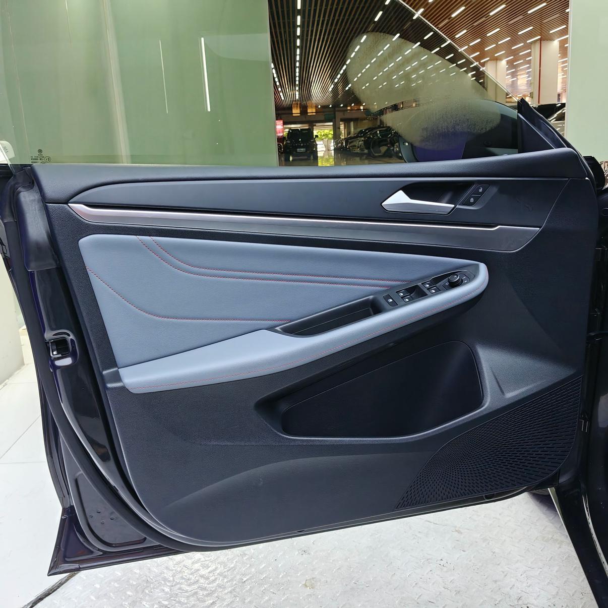 Volkswagen Lamando 2022 thumb 6