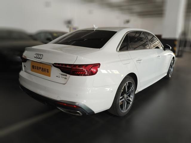 Audi A4 2020 thumb 2
