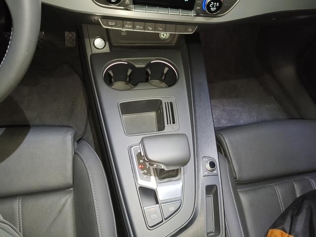 Audi A4 2020 thumb 7