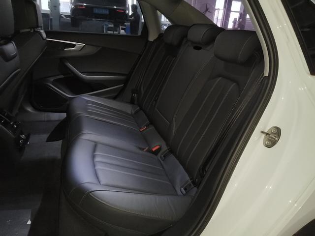 Audi A4 2020 thumb 10