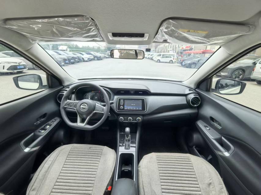 Nissan Kicks 2023 thumb 5
