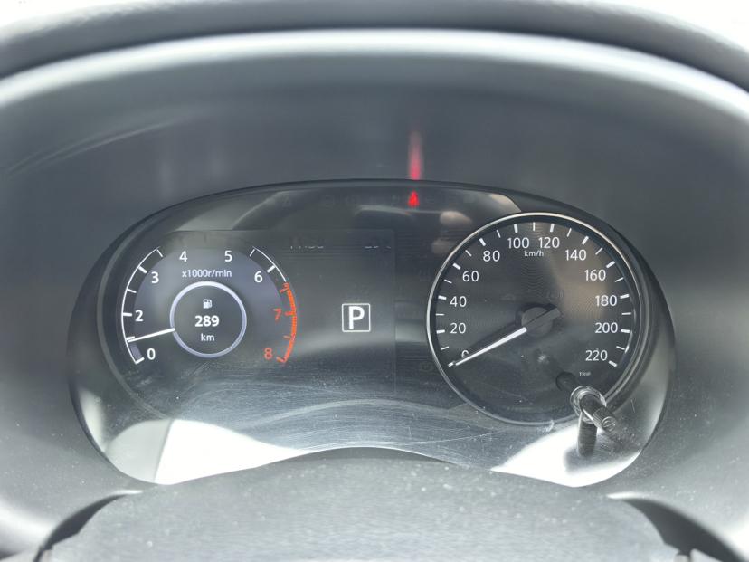 Nissan Kicks 2023 thumb 6