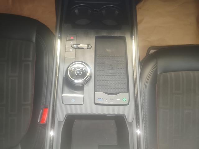 Ford Mondeo 2023 thumb 7