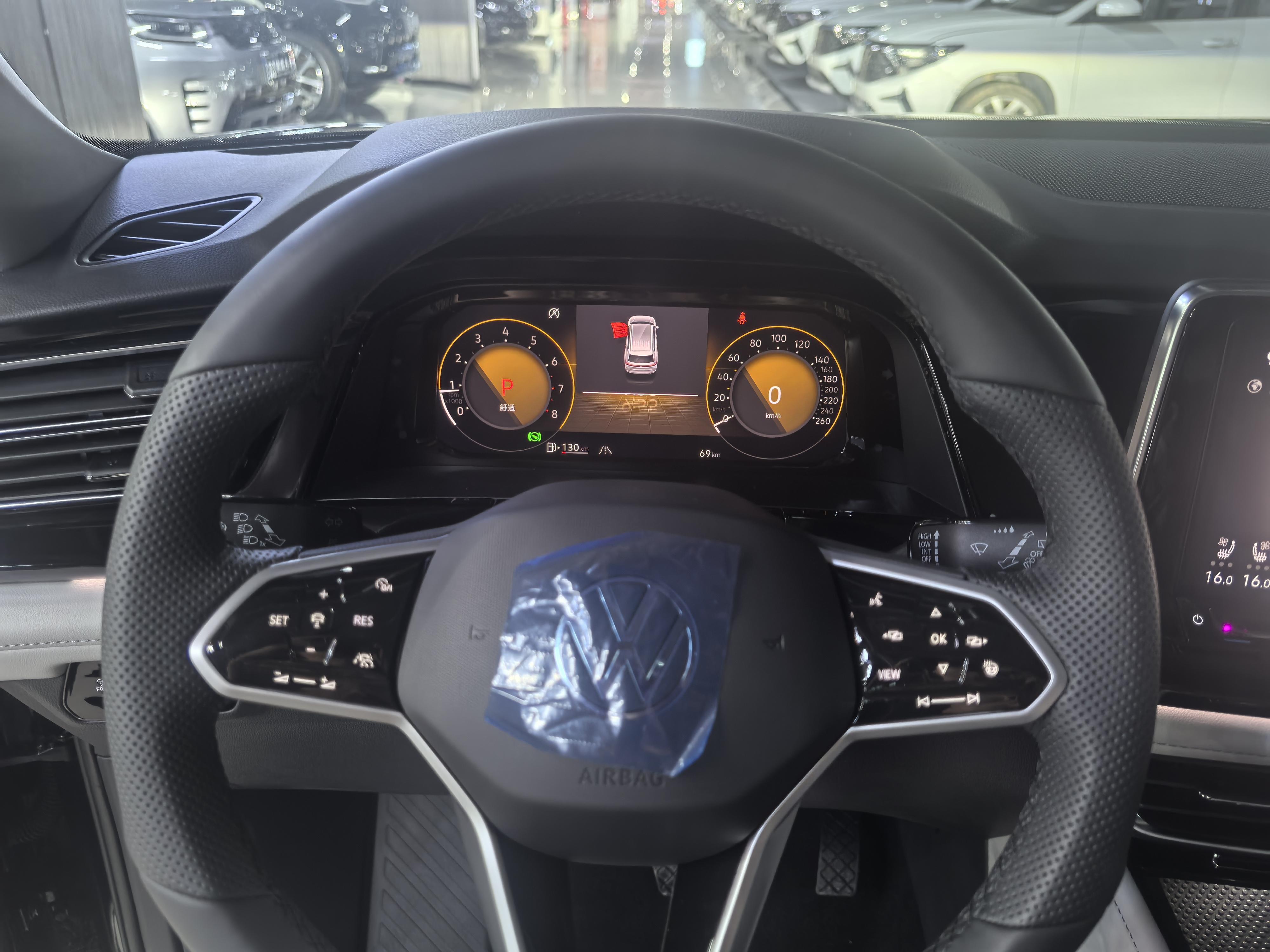 Volkswagen Teramont 2025 thumb 6
