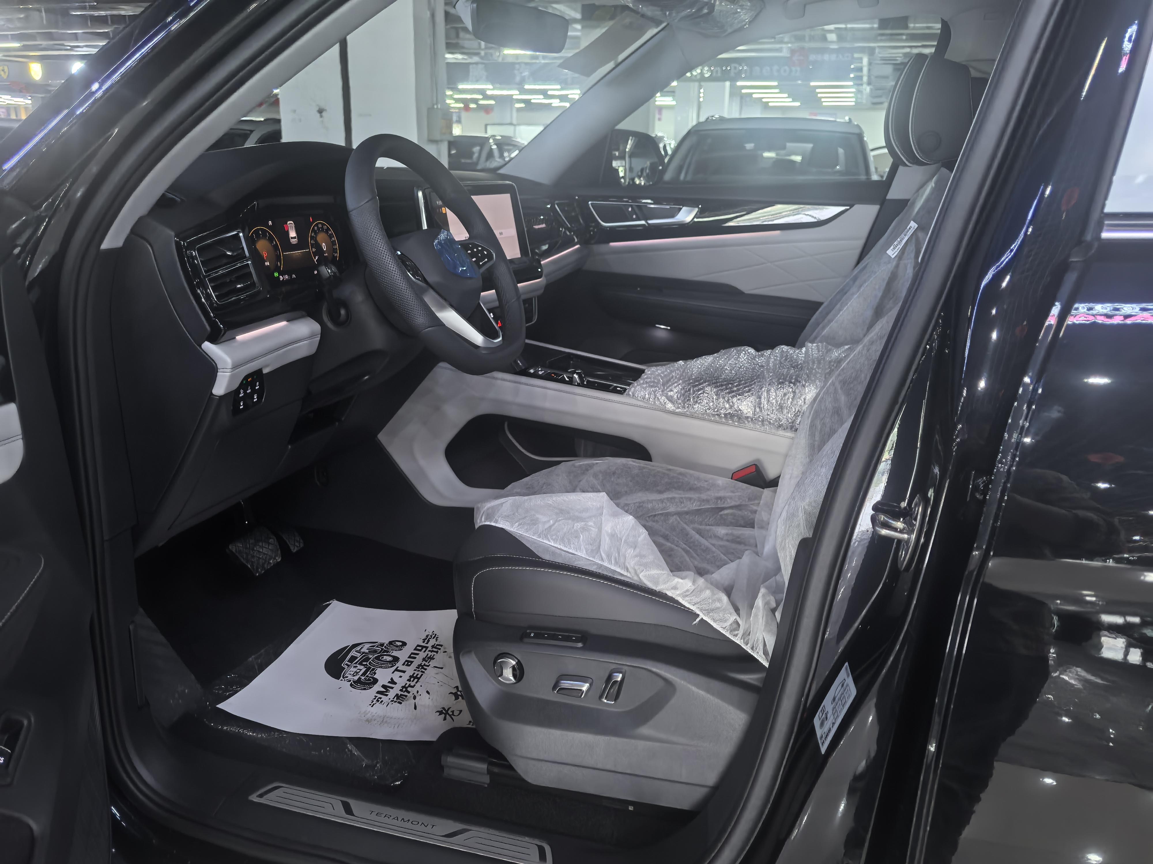 Volkswagen Teramont 2025 thumb 7