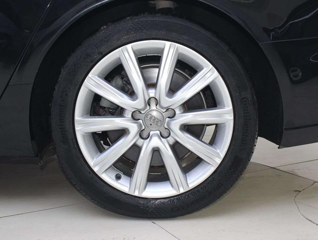 Audi A6 2014 thumb 3