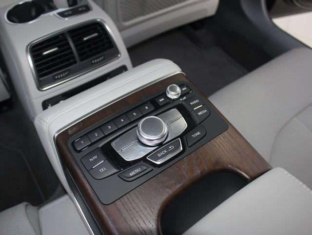Audi A6 2014 thumb 5