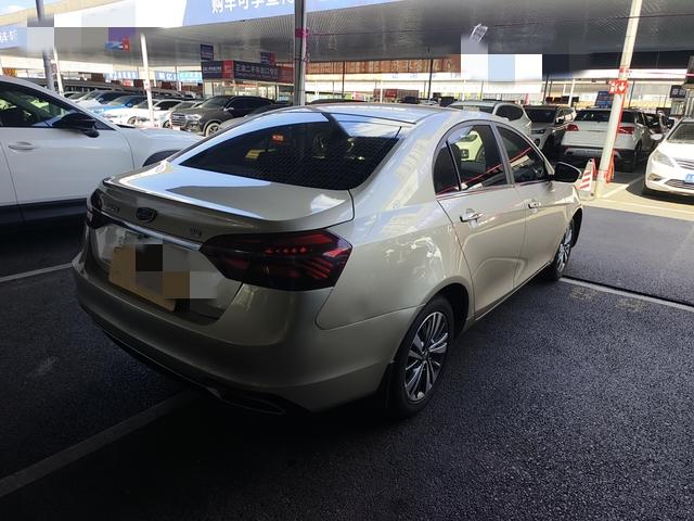 Geely Emgrand 2018 thumb 3