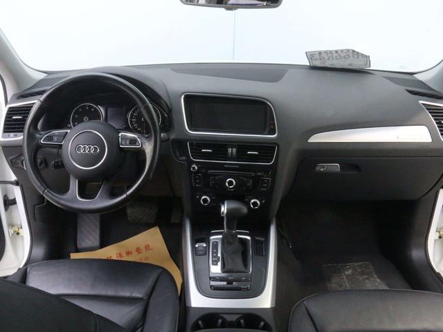 Audi Q5 2015 thumb 9