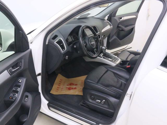 Audi Q5 2015 thumb 11