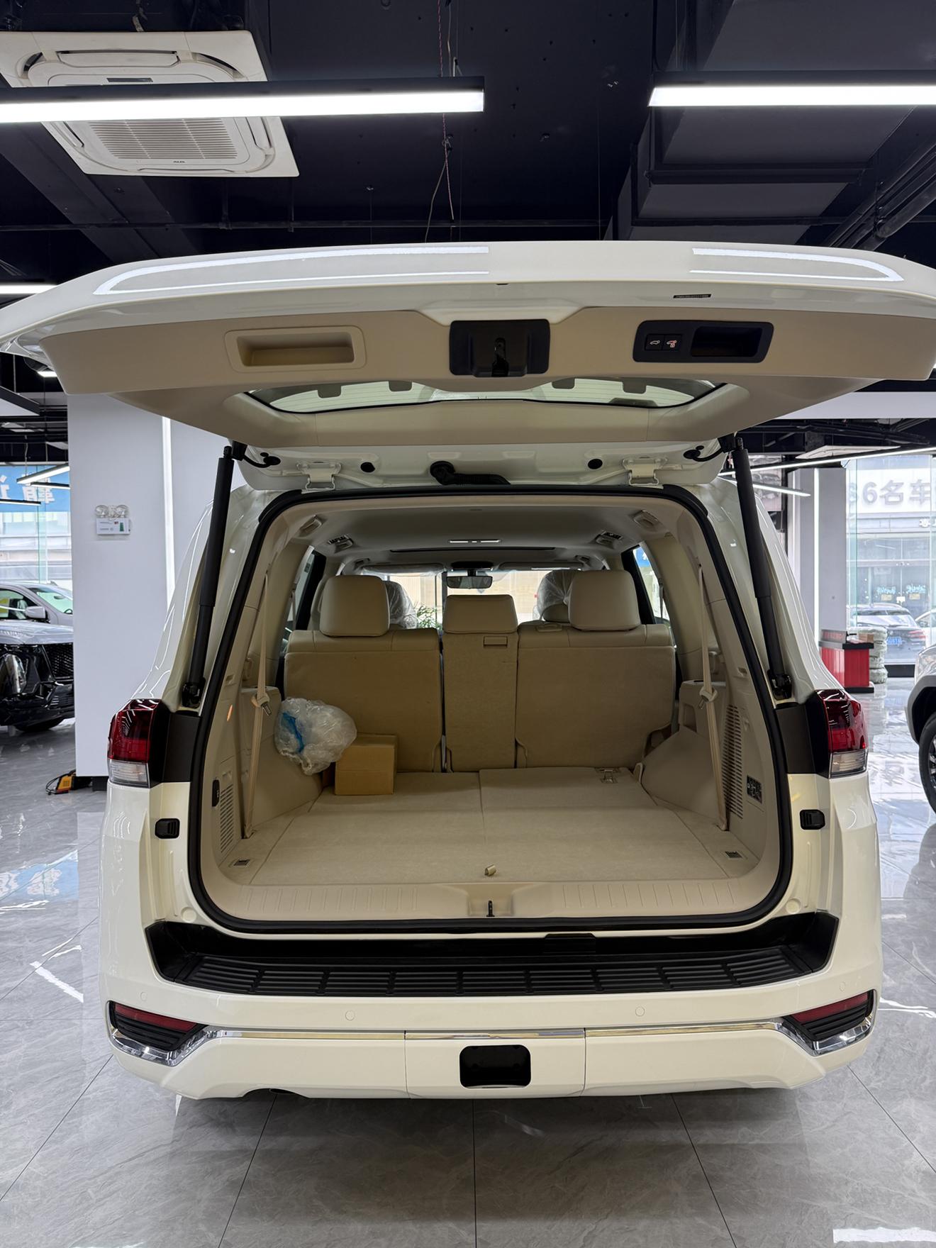 Toyota Land Cruiser 2026 thumb 7