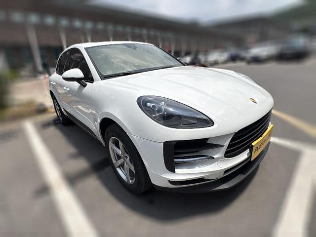 Porsche Macan 2021 thumb 12