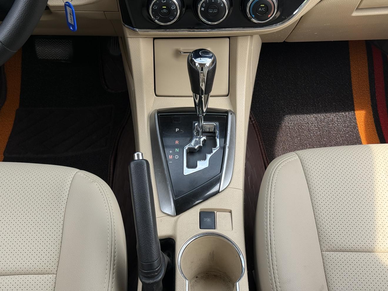 Toyota Corolla Rumion 2014 thumb 10