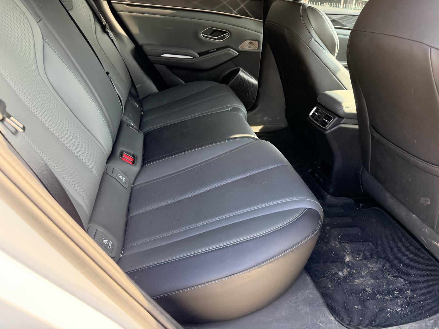 BYD Qin L DM 2025 thumb 6