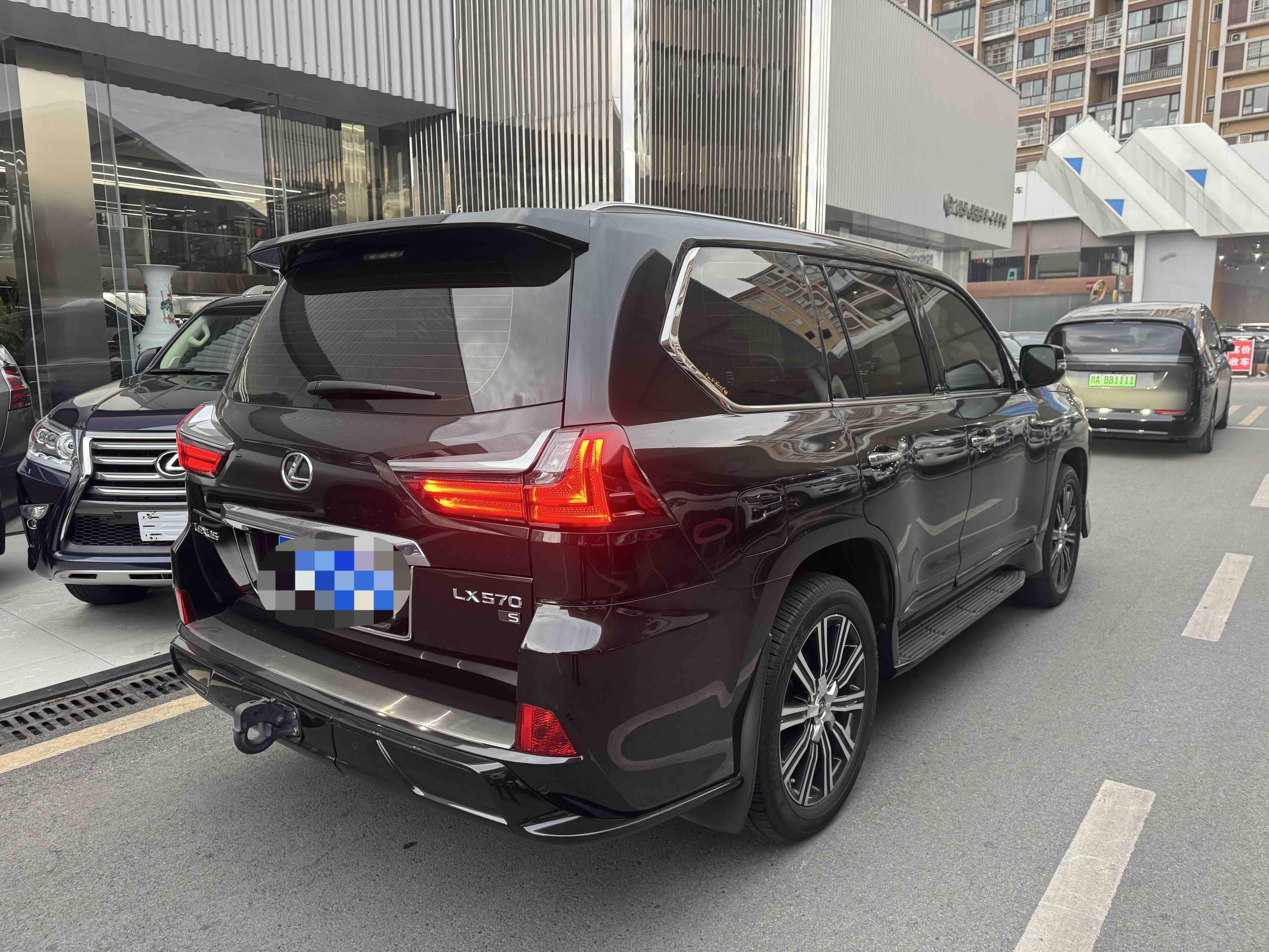 Lexus LX 2019 thumb 3