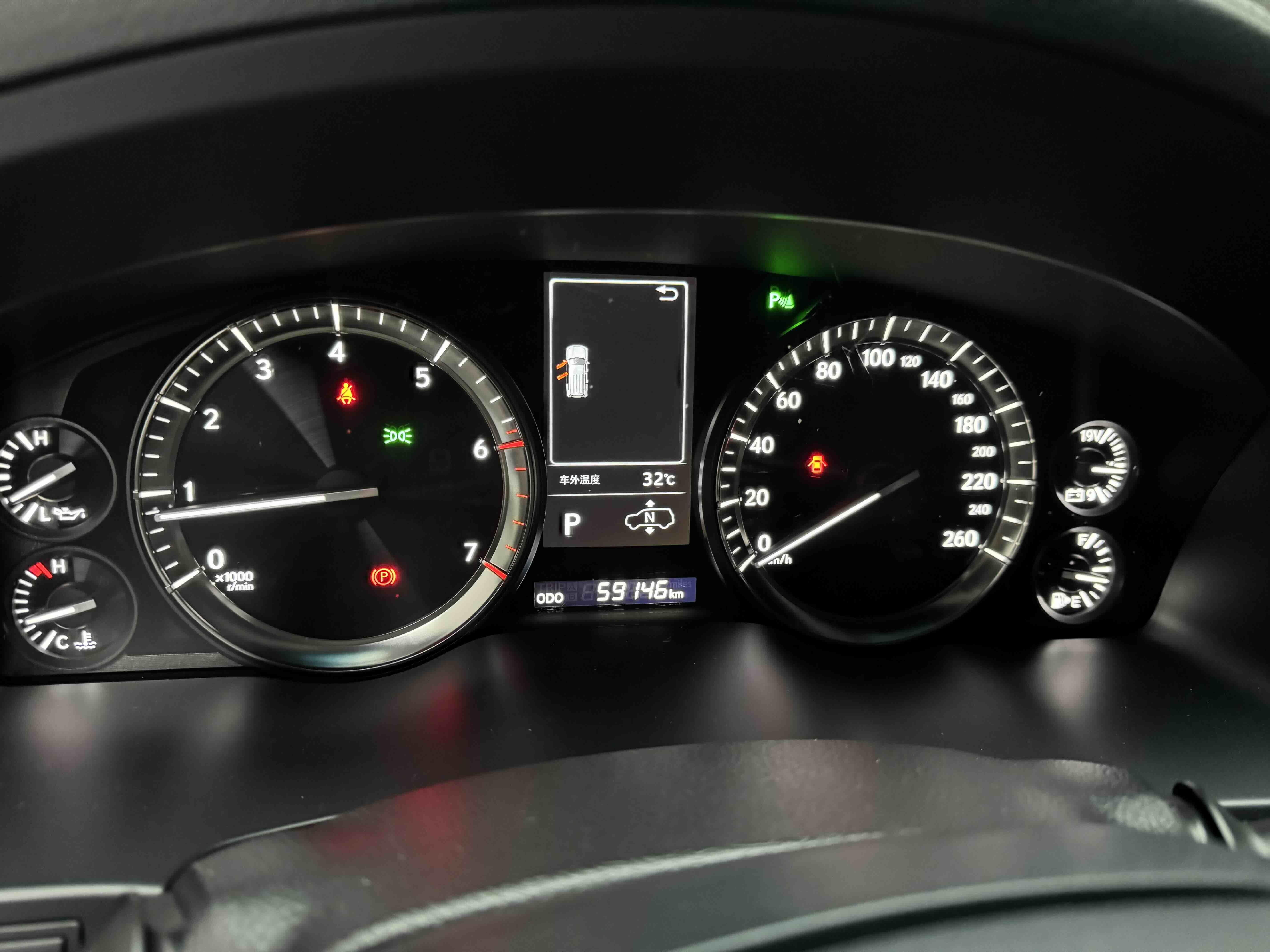 Lexus LX 2019 thumb 5
