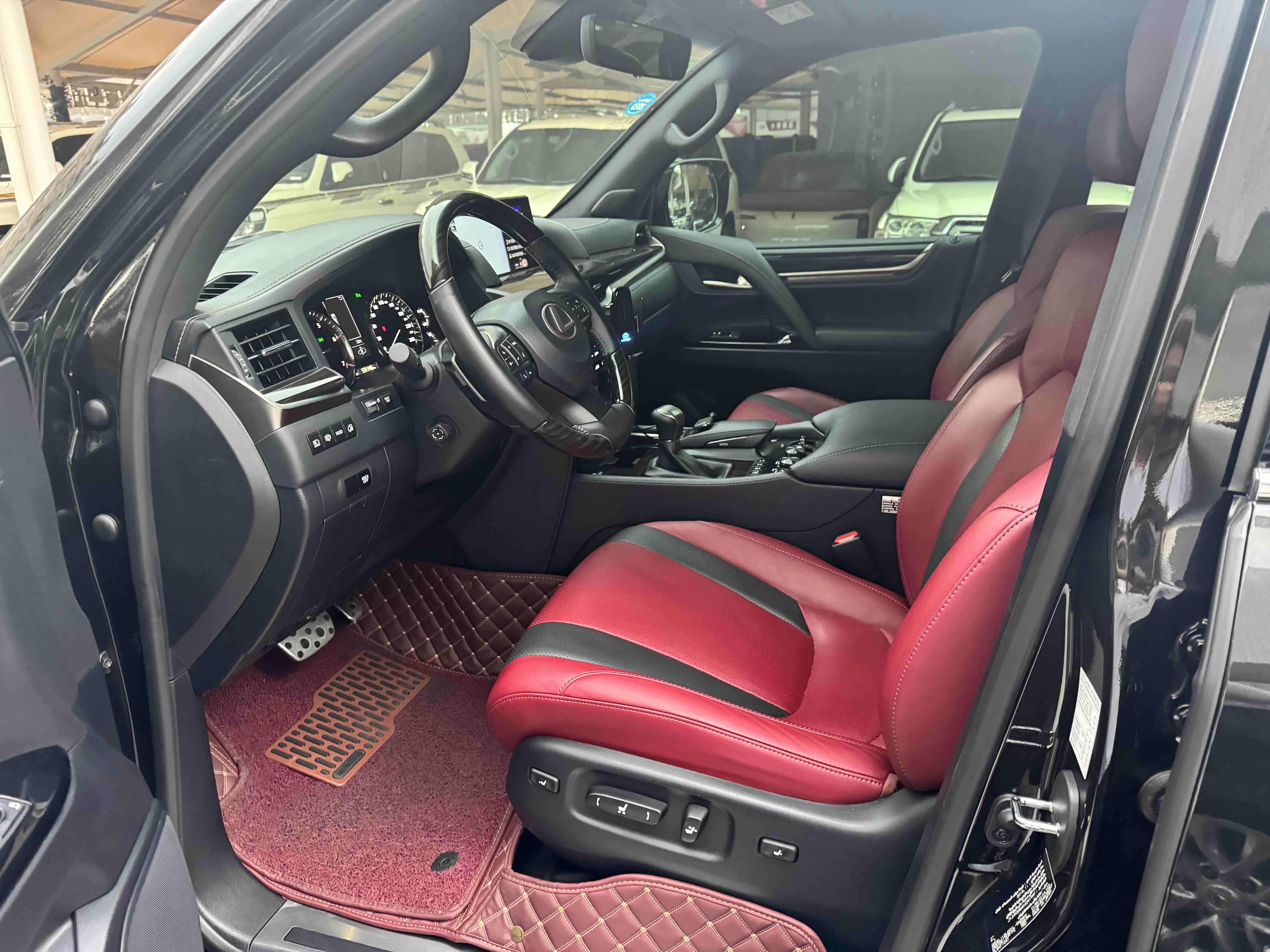 Lexus LX 2019 thumb 6