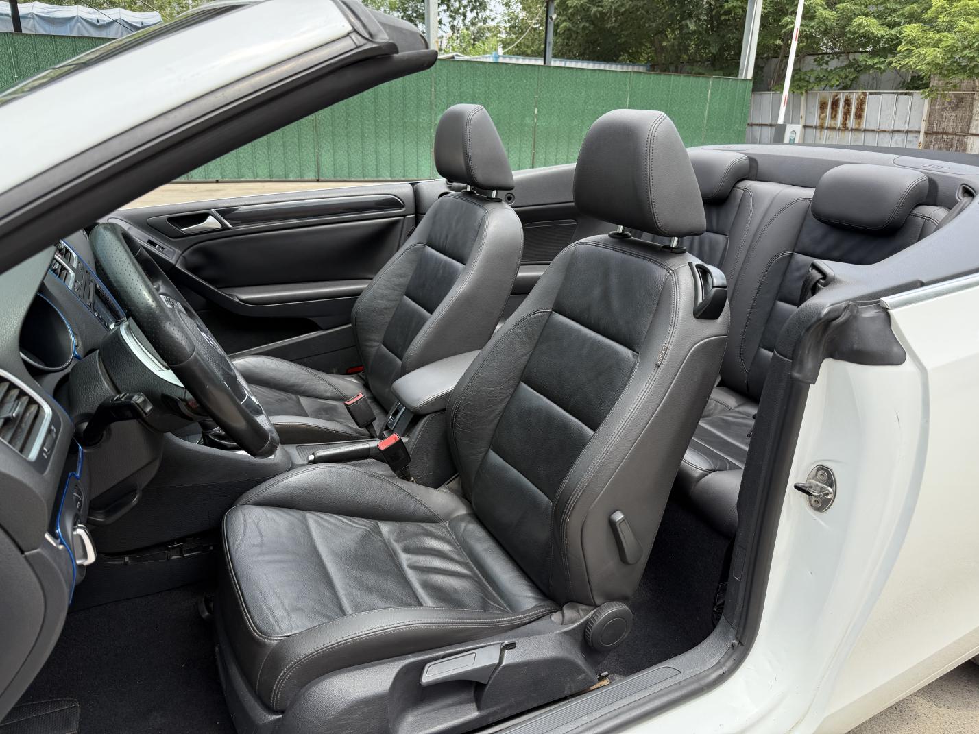 Volkswagen Golf 2012 thumb 9