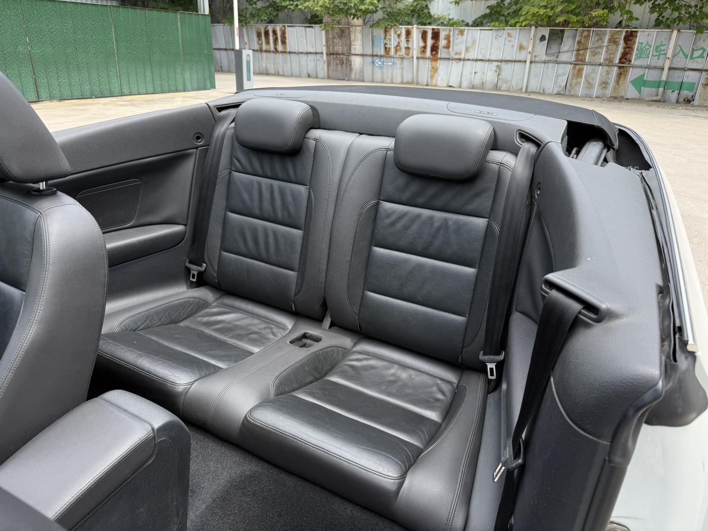 Volkswagen Golf 2012 thumb 10