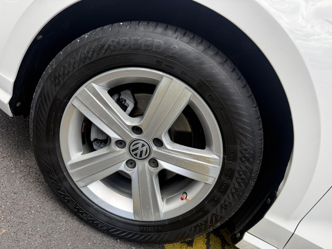 Volkswagen Lamando 2021 thumb 5