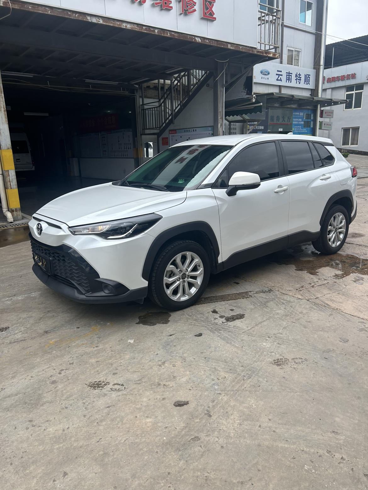 Toyota Frontlander 2024 thumb 10