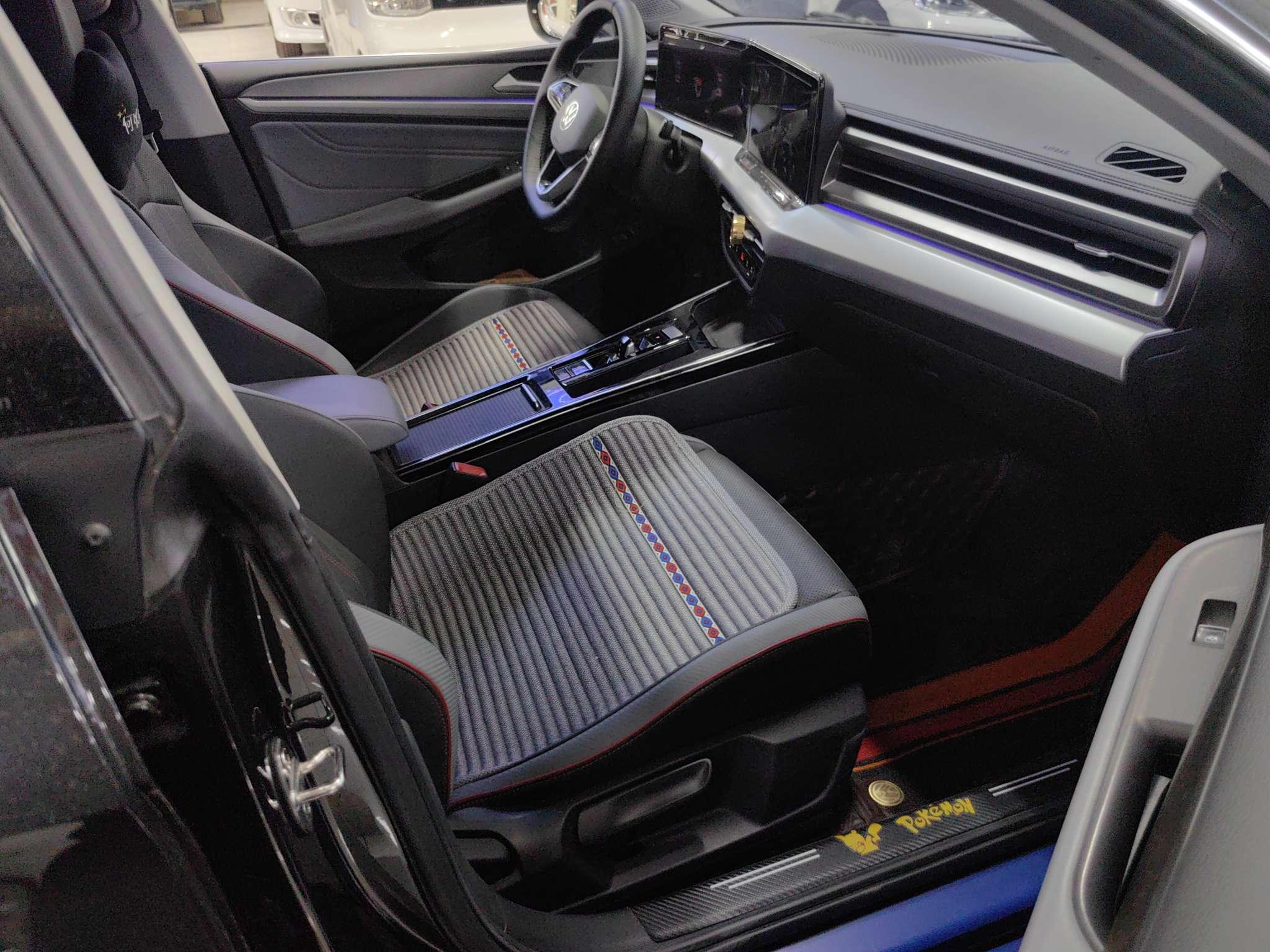 Volkswagen Lamando 2022 thumb 2