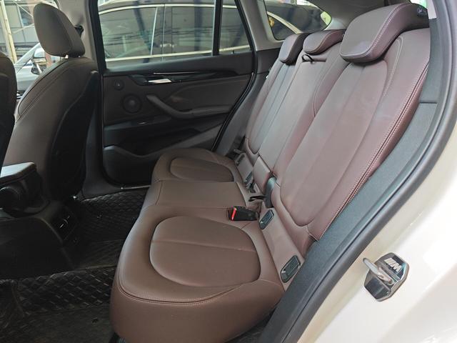 BMW X1 2021 thumb 10