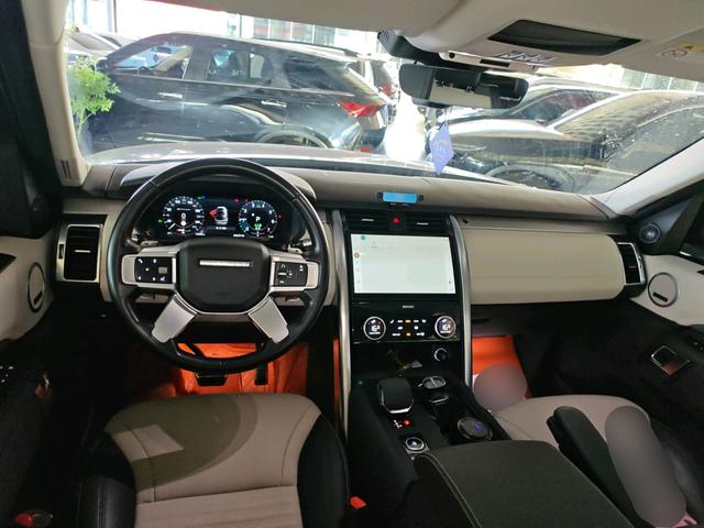 Land Rover Discovery 2021 thumb 4