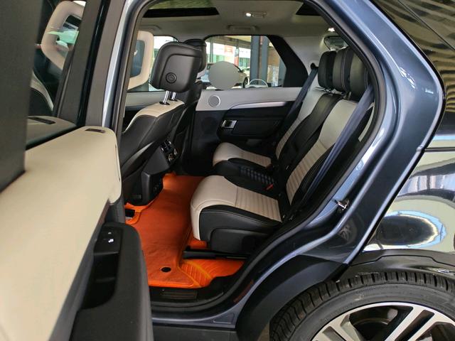 Land Rover Discovery 2021 thumb 9
