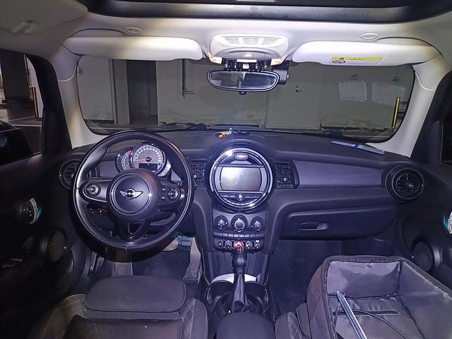 Mini Hatch 2016 thumb 3