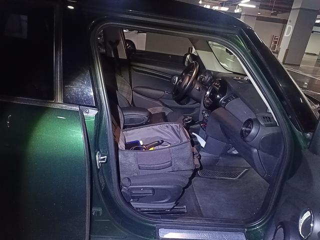 Mini Hatch 2016 thumb 9