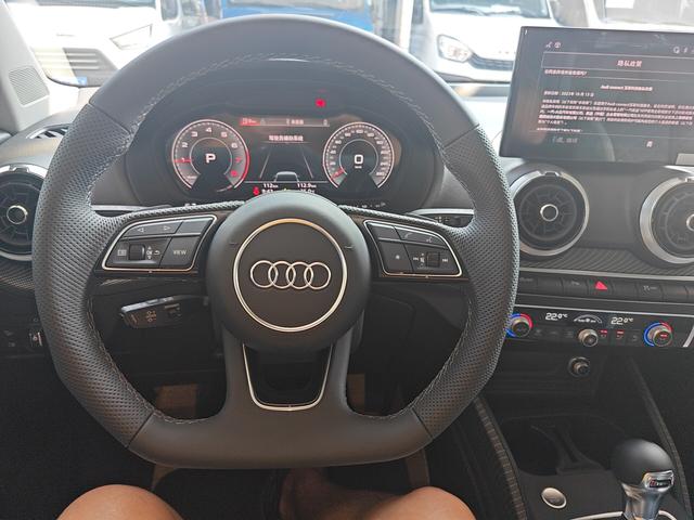 Audi Q2 2025 thumb 7