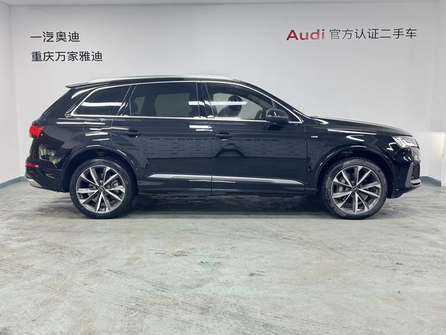 Audi Q7 2022 thumb 5
