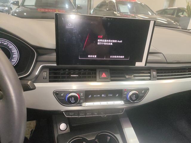 Audi A4 2020 thumb 4