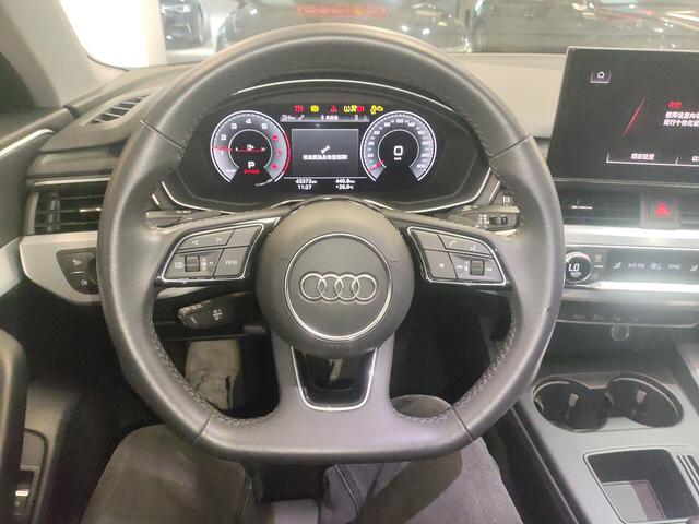 Audi A4 2020 thumb 6