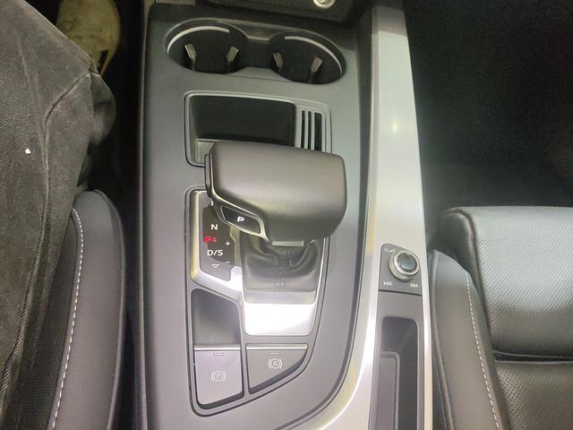 Audi A4 2020 thumb 7