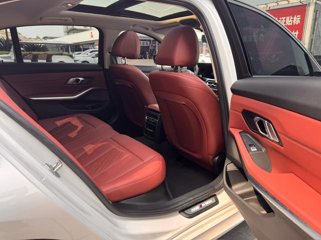 BMW 3 серии 2023 thumb 4