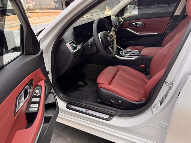 BMW 3 серии 2023 thumb 12