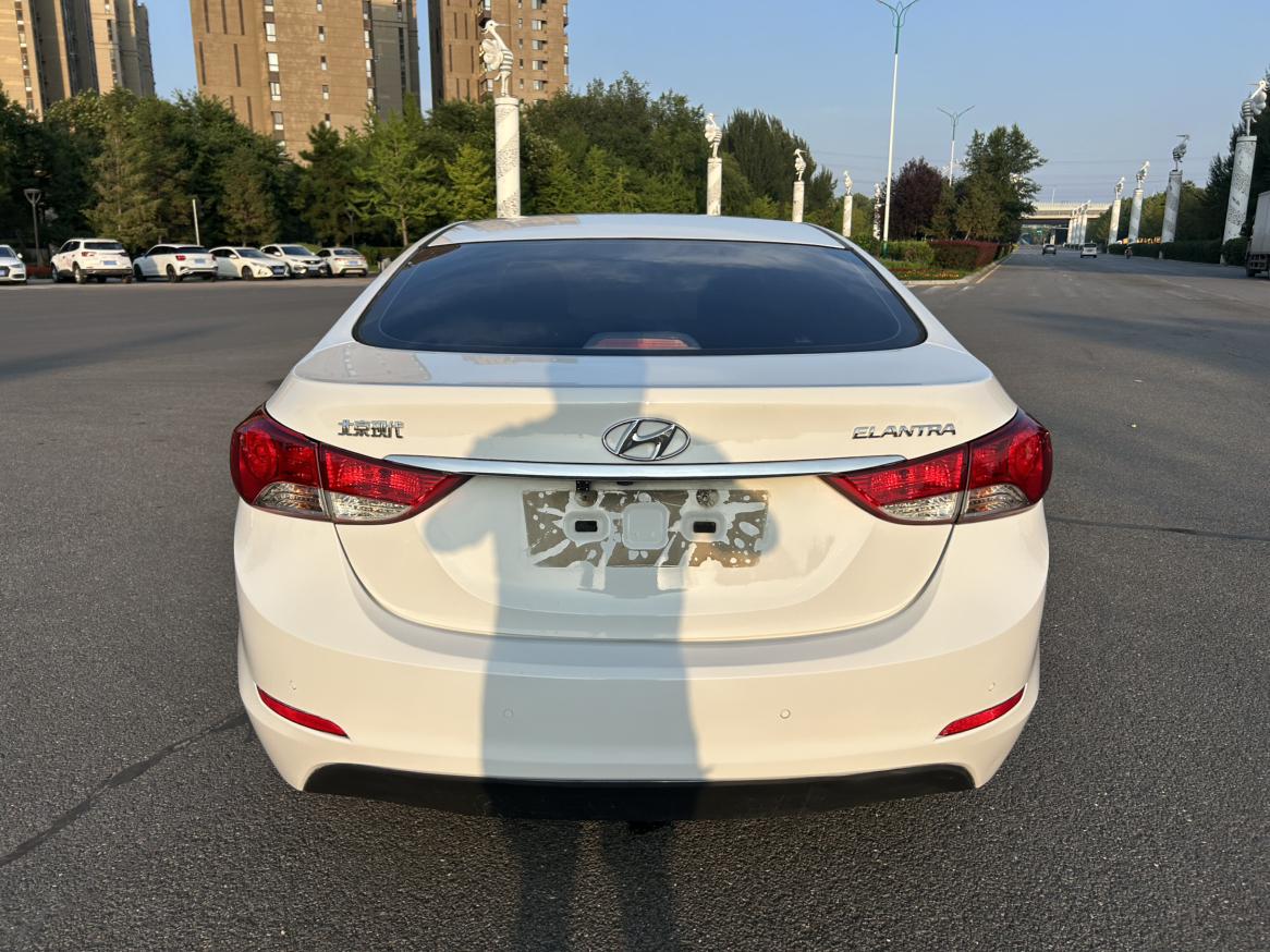 Hyundai Elantra 2013 thumb 3