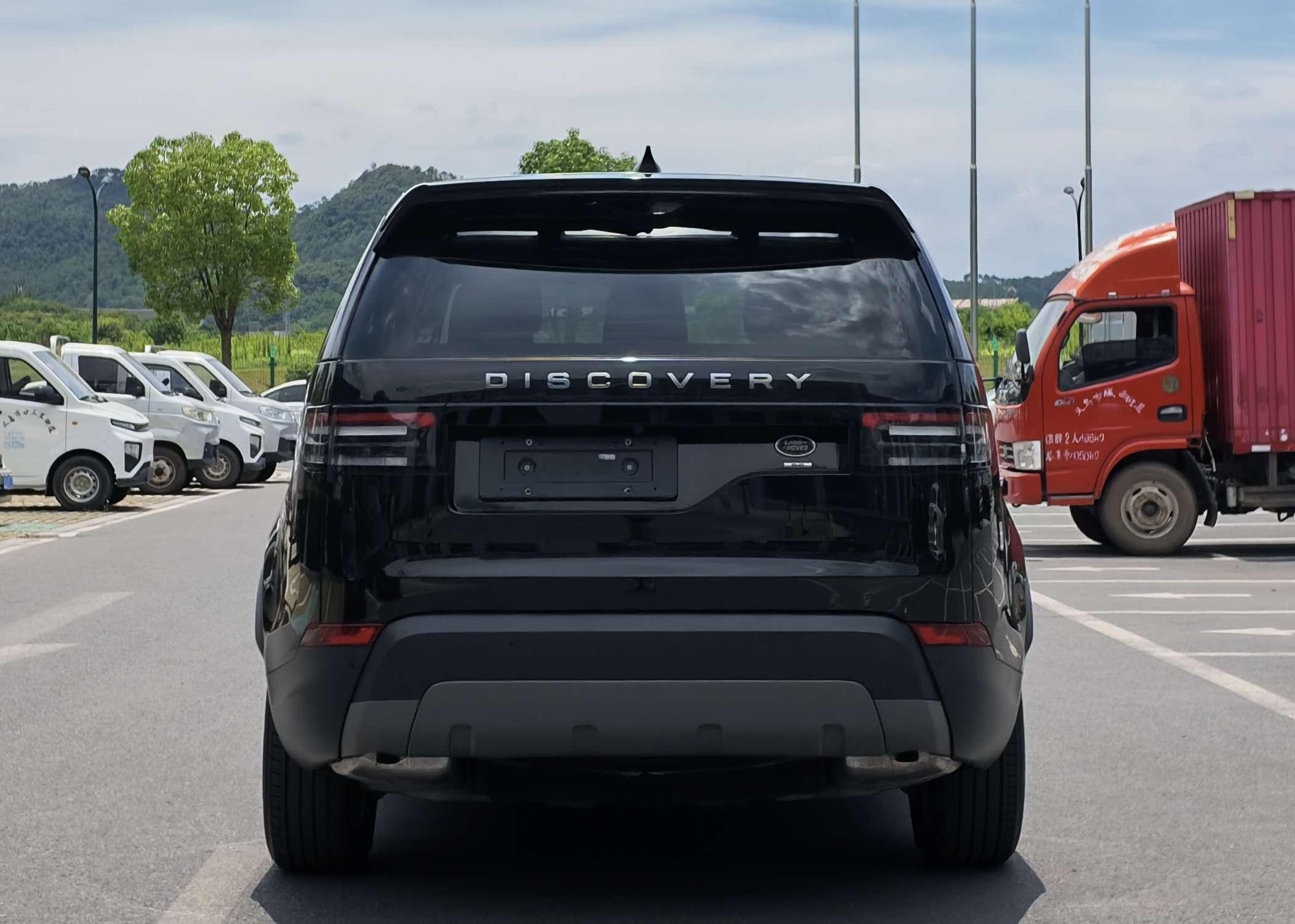 Land Rover Discovery 2017 thumb 4