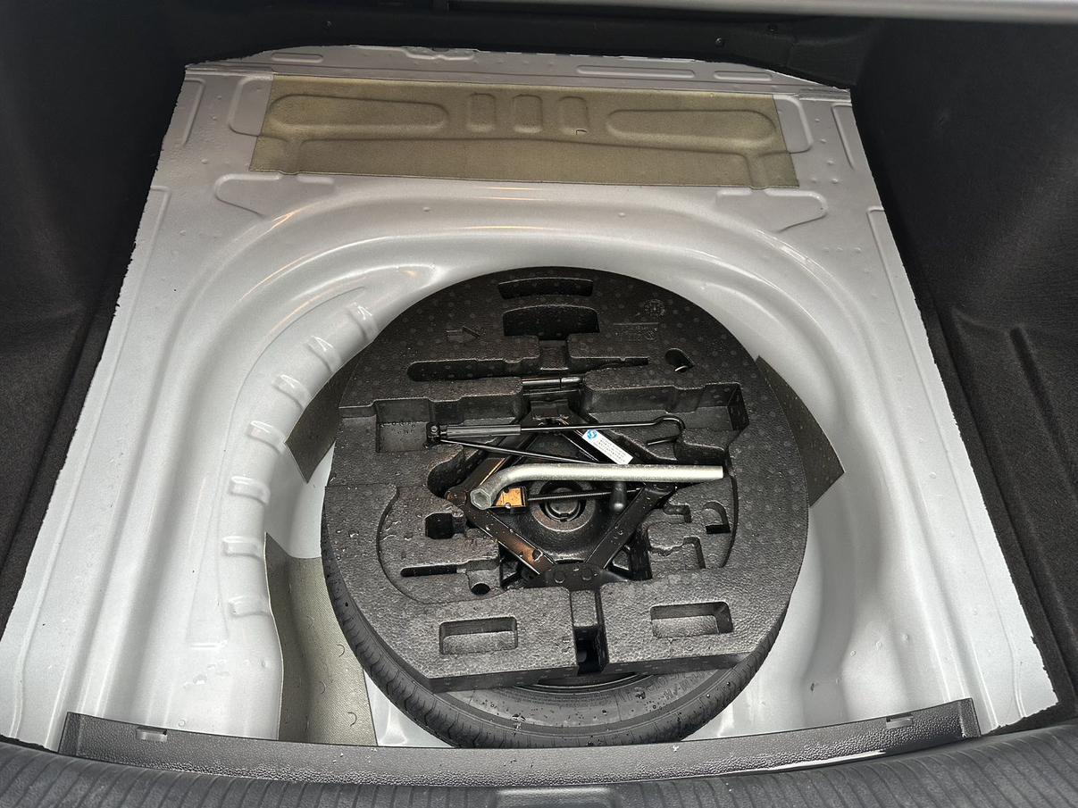 Volkswagen Lavida XR 2023 thumb 7