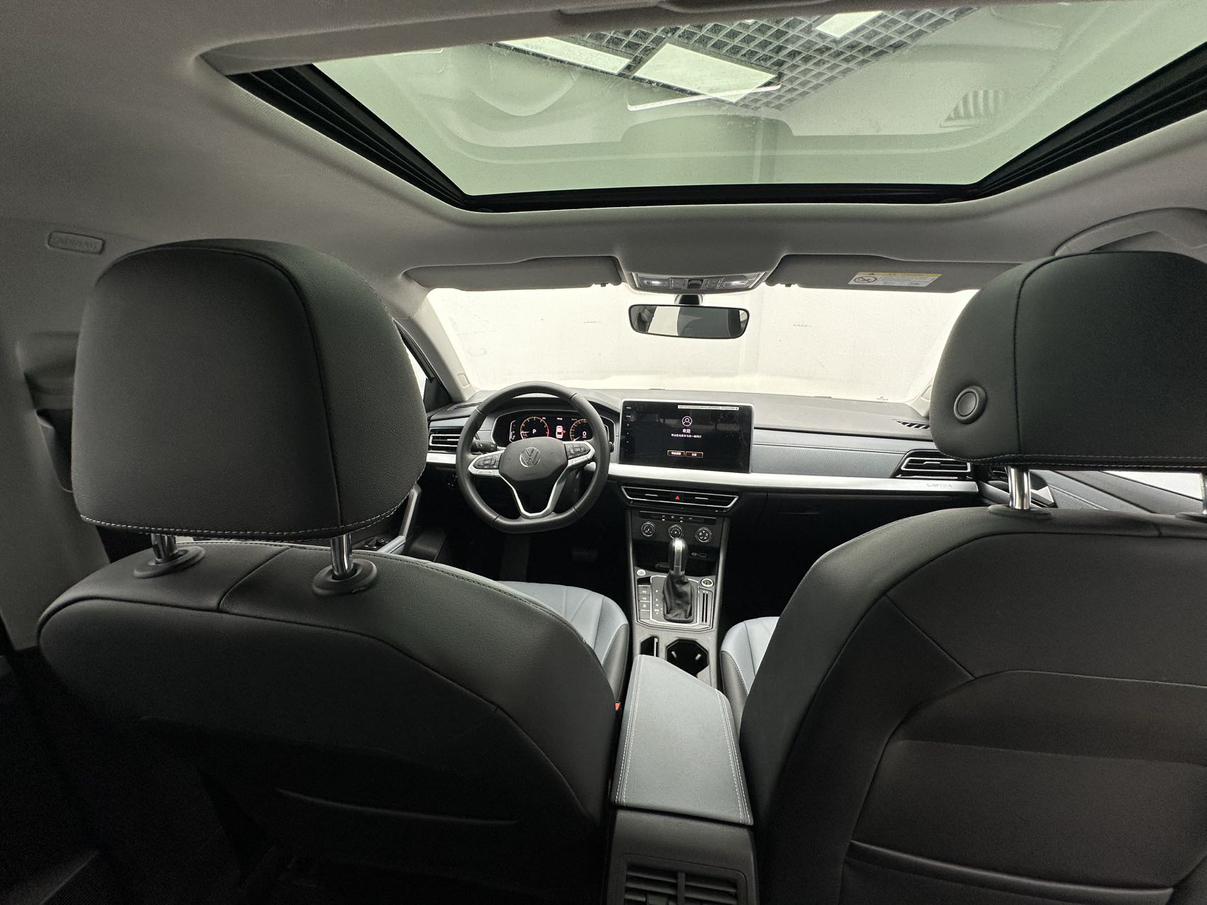 Volkswagen Lavida XR 2023 thumb 11