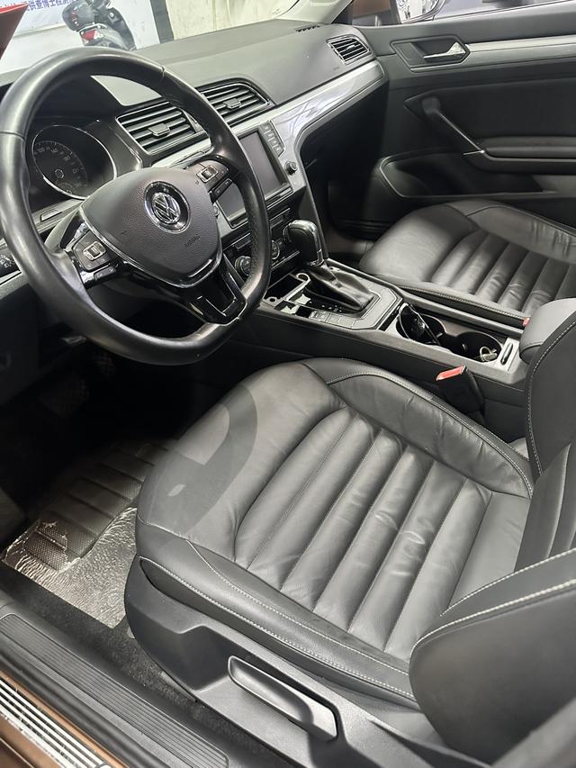 Volkswagen Lamando 2018 thumb 7