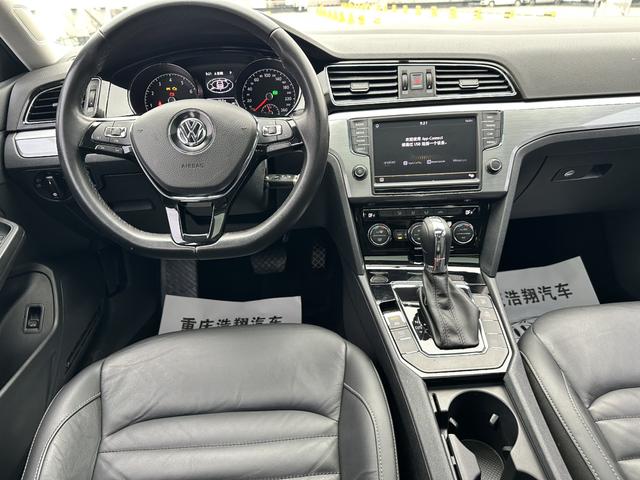 Volkswagen Lamando 2018 thumb 9